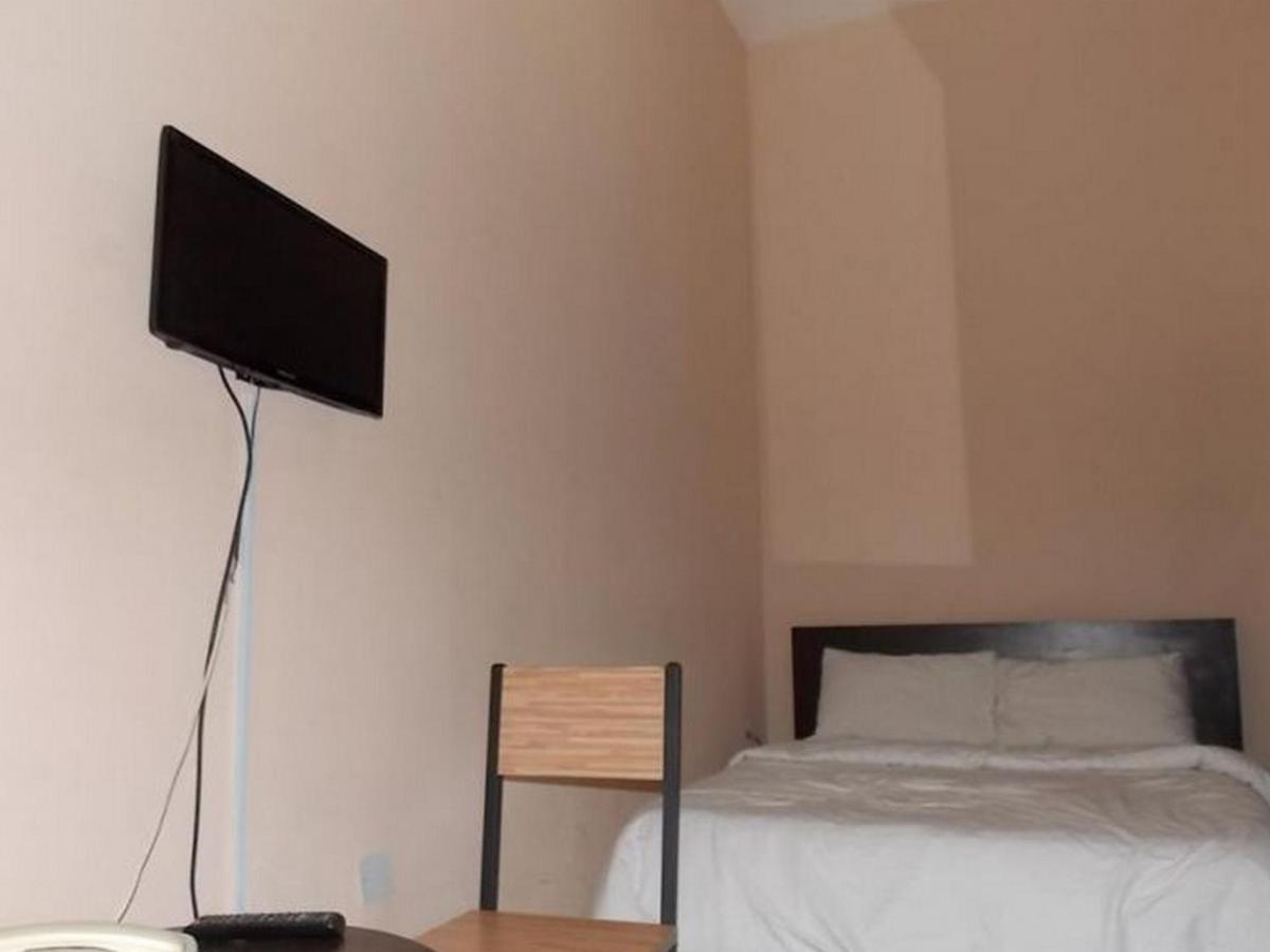 Room In Lodge - Ambience Hotels Abujahome For Leisure And Business Travellers Exterior photo